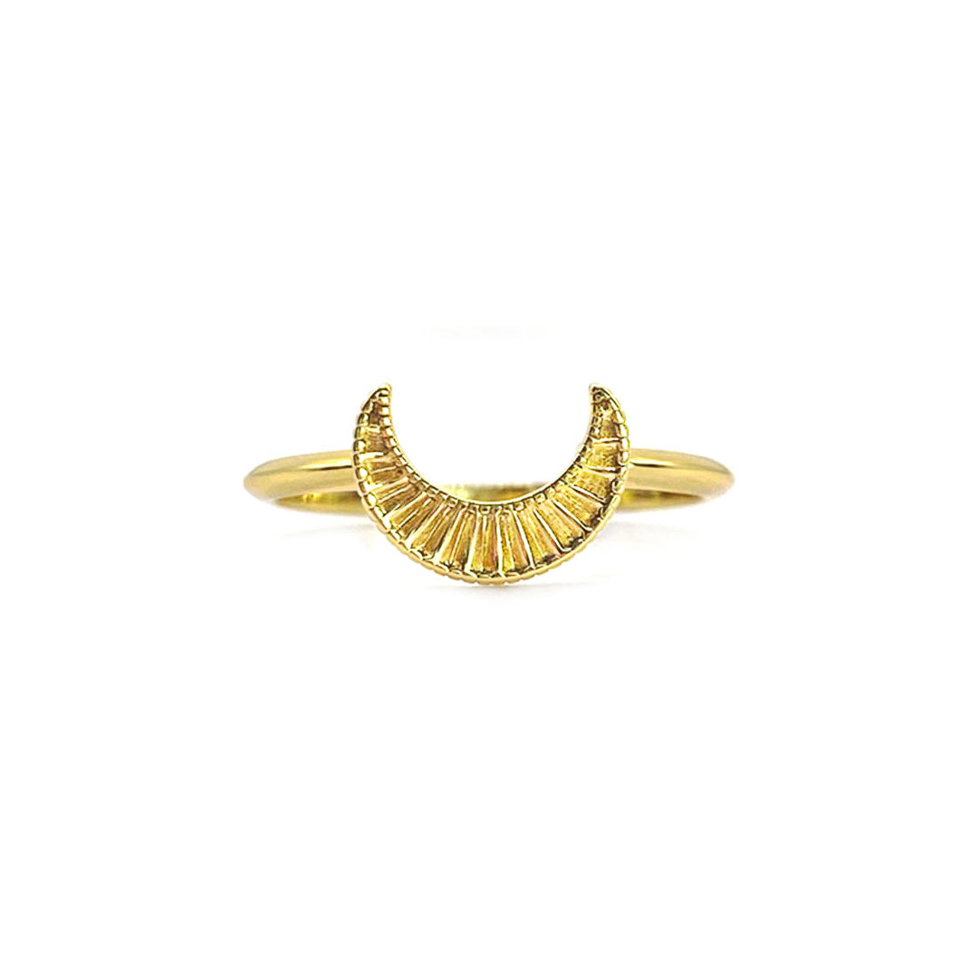 Gold engraved moon ring