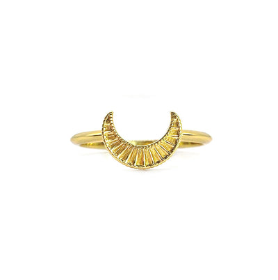 Gold engraved moon ring
